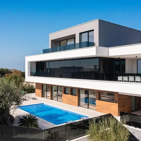 Old Olive V - Heated Pool - By Vivi Rent Villa Vodnjan